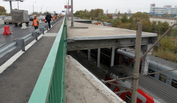 Готовность путепровода под железнодорожными путями в составе южного участка московского скоростного диаметра превысила 60%