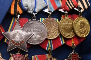 Какую материальную помощь получат ветераны к годовщине битвы под Москвой?