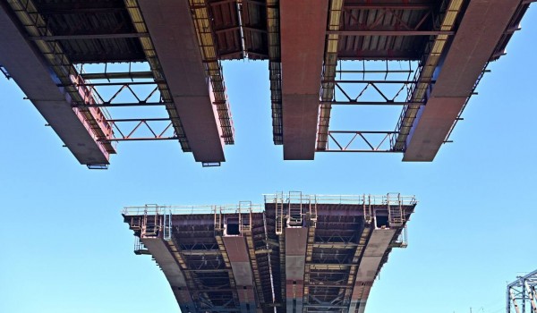 Депстрой: Четыре автомобильных моста появится в Москве до конца 2023 года