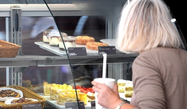 Лёвкин: Более 65 коммерческих помещений в новостройках по реновации на юге столицы пока свободны