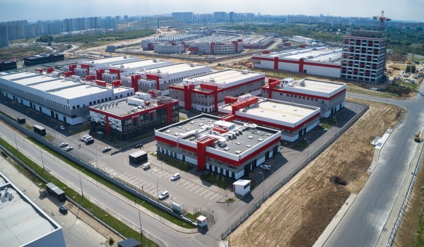 Еще пять корпусов построили в индустриальном парке «Руднево»