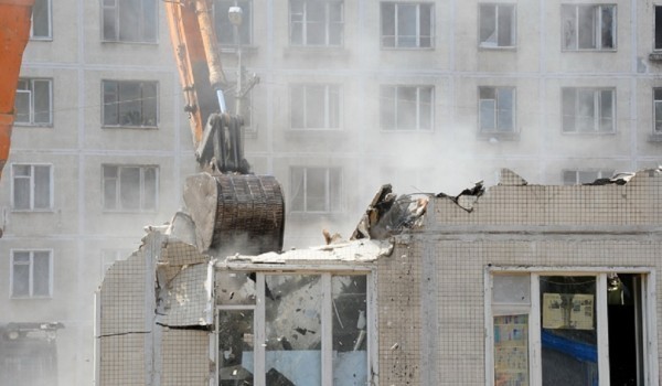 На крыше офисного здания демонтирована незаконная надстройка в Замоскворечье