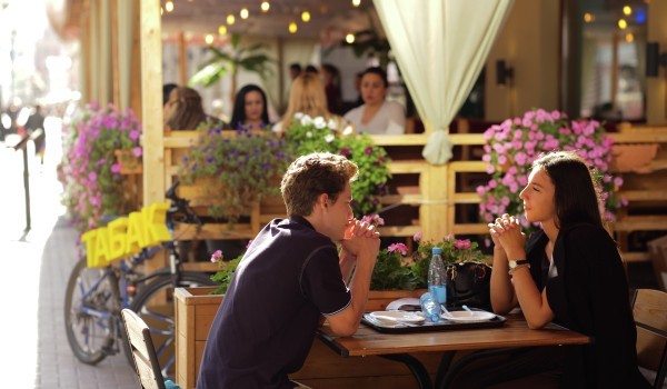 Предприниматели смогут открыть два кафе в парке «Сокольники»