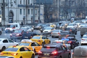 Почти 65 тыс. нарушений правил перевозки детей выявили сотрудники ГИБДД в Москве в январе-ноябре