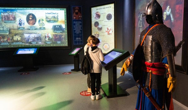 Дети участников СВО из Москвы и регионов посетили музеи ВДНХ