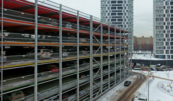 Новые наземные паркинги построили в Новой Москве и Западном Дегунине