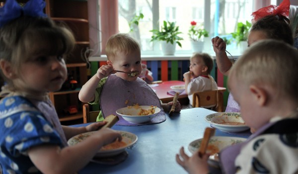 Сенатор Инна Святенко: Новая выплата позволит обеспечить детям-сиротам достойный уровень жизни
