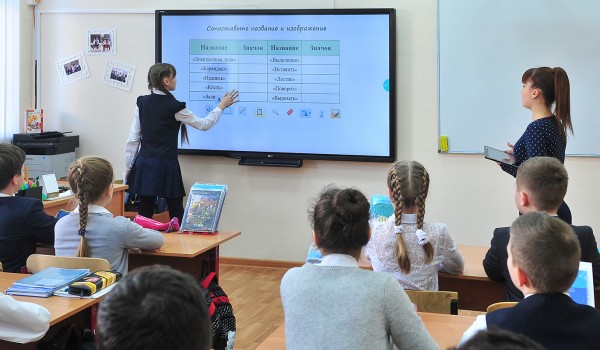 Ефимов: Почти 50 объектов образования построят в Москве по программе стимулирования создания мест приложения труда