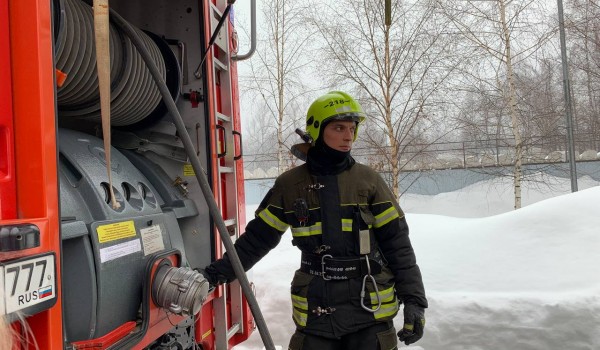 Москвичам напомнили о порядке действий при возникновении пожара