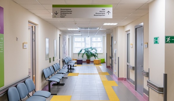 Стартовали работы по устройству переходов между тремя корпусами Боткинской больницы