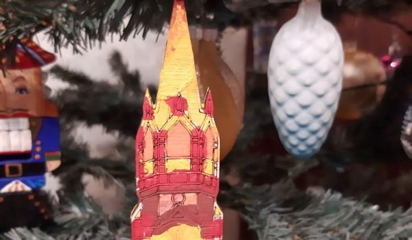 Музей Победы предложил жителям Москвы выбрать лучшие новогодние игрушки