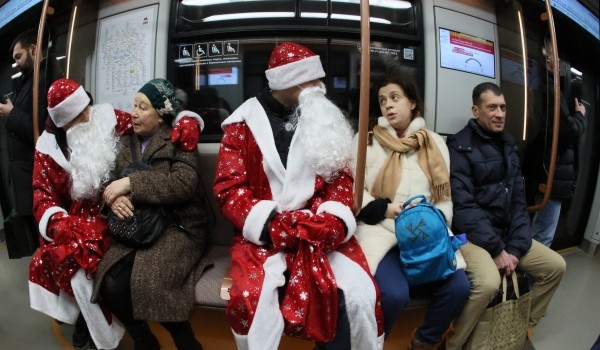 Около 70 тыс. человек встретили Новый год в столичном метро