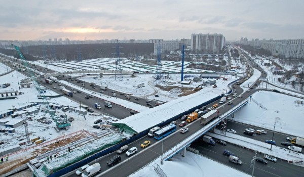 До конца года в Москве достроят 3 развязки на МКАД