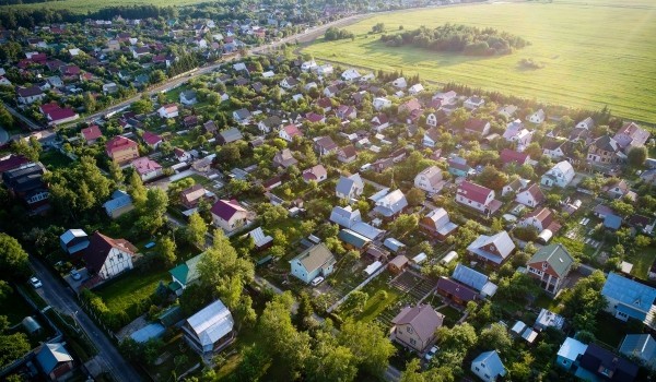 Москва за год продала и сдала в аренду 75 участков земли под строительство частных домов