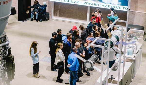 Горожан приглашают на встречи с космонавтами на ВДНХ