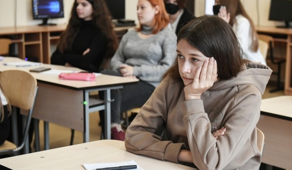 Собянин: За два года в рамках акции «Ученые — в школы» провели более 560 лекций