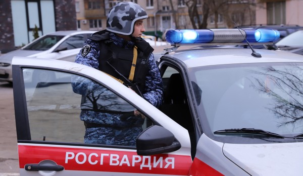 Росгвардейцы задержали в Москве мужчину, которого разыскивал Интерпол