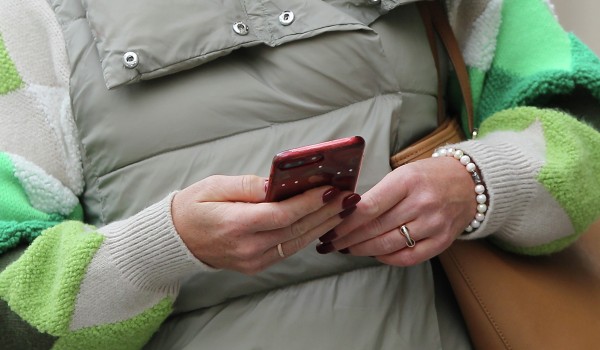 Каждый третий житель столичного региона пользуется мобильным приложением Почты России 