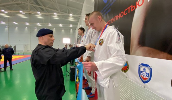 Московские росгвардейцы приняли участие в открытии чемпионата по армейскому рукопашному бою
