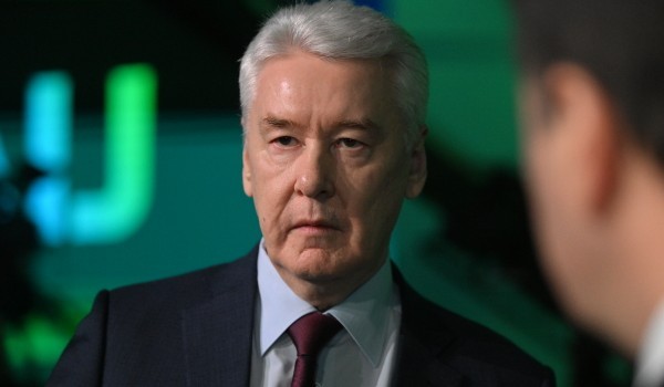 Собянин: Социальные выплаты и льготы получают более 4,5 млн москвичей