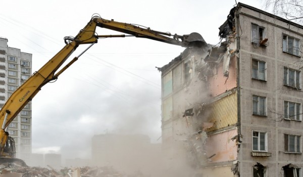 Лёвкин: Более 60 старых домов снесли по реновации в Москве с начала года