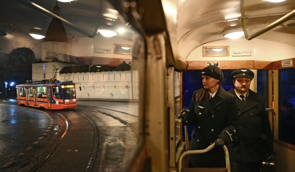 Когда запустят регулярные экскурсии на ретротрамвае по вечерней Москве?