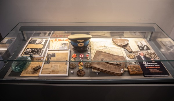 Около 100 раритетов представили школьные музеи в Музее Победы
