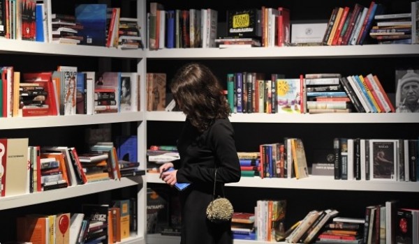 Собянин объявил о старте нового этапа проекта «Списанные книги»