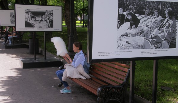 Фотовыставка о достижениях московской медицины открылась в Екатерининском парке