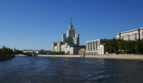 Переменная облачность и до 26 градусов тепла ожидаются в Москве 22 июня
