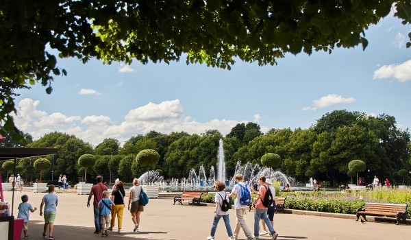 Парк Горького в Москве открыли для посещения