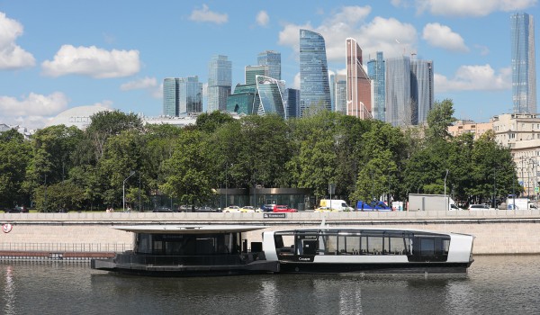 Собянин: Более 22 тыс. пассажиров воспользовались новым речным электротранспортом с момента запуска