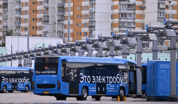 Мосгортранс: Наши электробусы впервые поехали по подмосковным Химкам и району Куркино