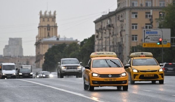 Восемь человек погибли и 167 пострадали в ДТП в Москве 10-16 июля