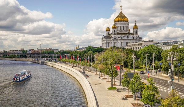Переменная облачность и до 28 градусов тепла ожидаются в Москве 2 августа