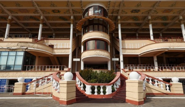 Собянин: Московский ипподром после реконструкции станет одним из лучших в мире