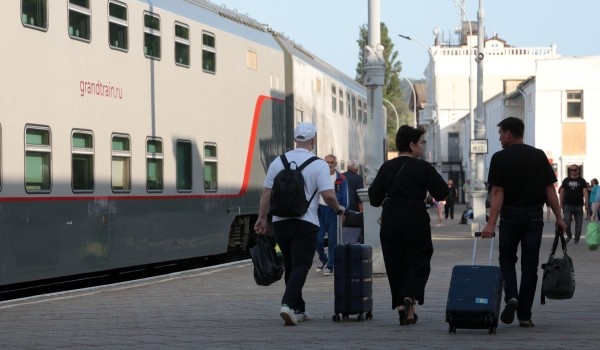Пассажиропоток двухэтажных поездов ФПК в январе — августе вырос на 12%