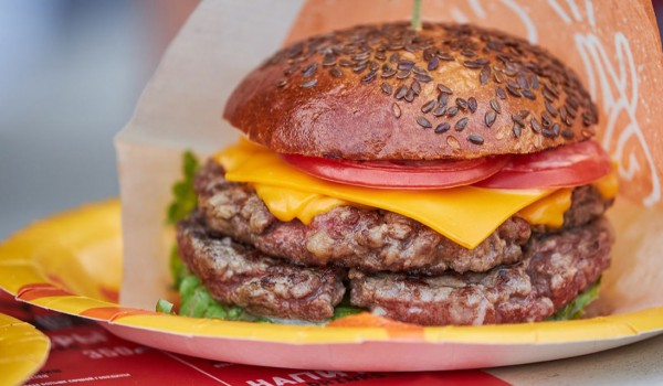 Предприниматели построят шесть кафе на ВДНХ