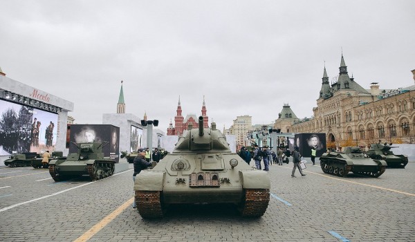 Собянин: На Красной площади 5-7 ноября будет работать музей под открытым небом