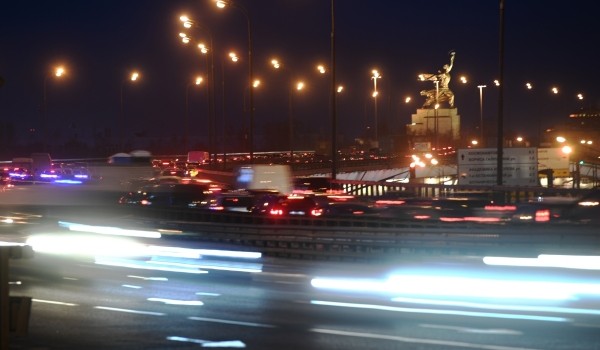 Автомобилистов предупредили о вечерних затруднениях движения в Москве