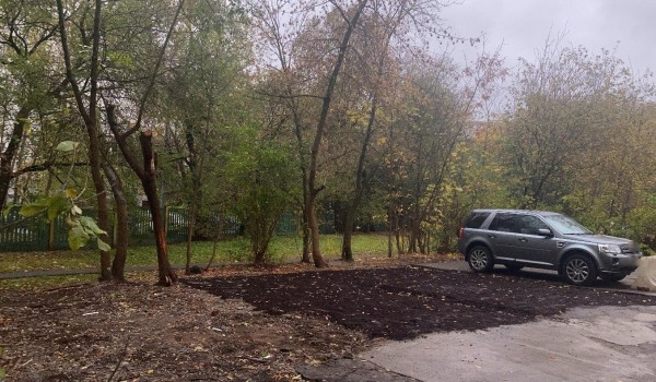 На месте самостроя в Алтуфьевском районе появилась парковка