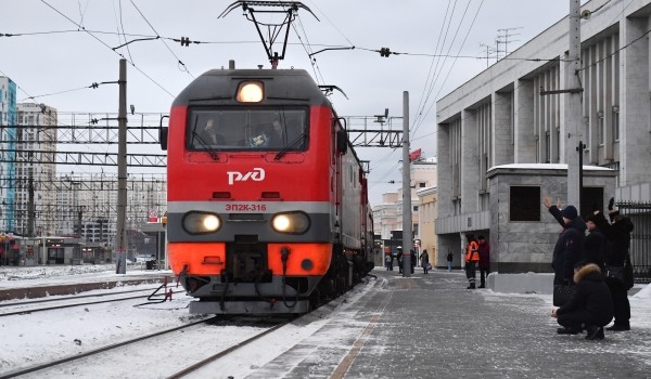 Дополнительные поезда между Москвой и Симферополем назначили в конце декабря — начале января