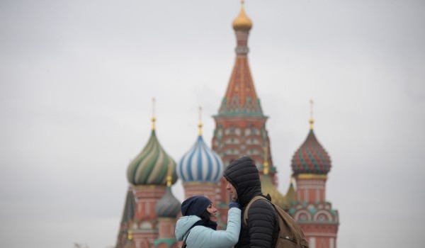 Жители Москвы и регионов предпочитают серьезные отношения краткосрочным романам