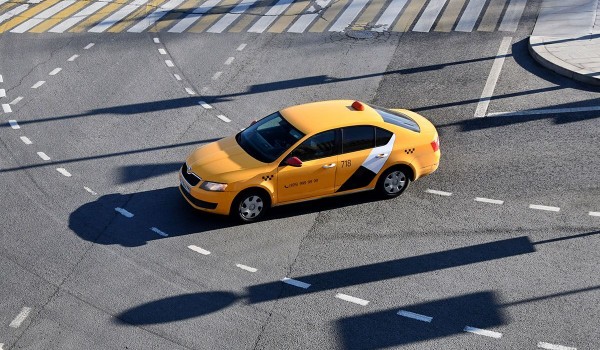 Свыше 600 автомобилей такси изъяли инспекторы МАДИ с начала года