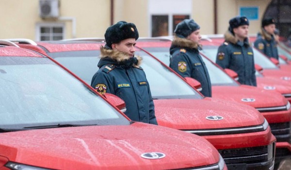 Городское управление МЧС получило 20 автомобилей «Москвич»