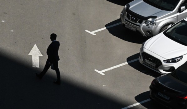Число нарушений на улицах с платной парковкой уменьшилось до 72%