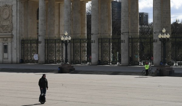 Собянин: Парк Горького и «Сокольники» — любимые места зимнего отдыха москвичей