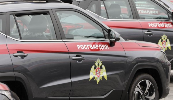 Росгвардейцы задержали водителя без прав после погони на севере Москвы