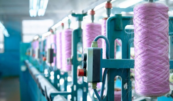 Более 20 столичных компаний участвуют в Международной выставке тканей и текстильных материалов