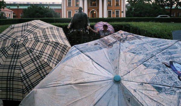 Дождливые теплые выходные ждут москвичей в выходные, 23 и 24 марта